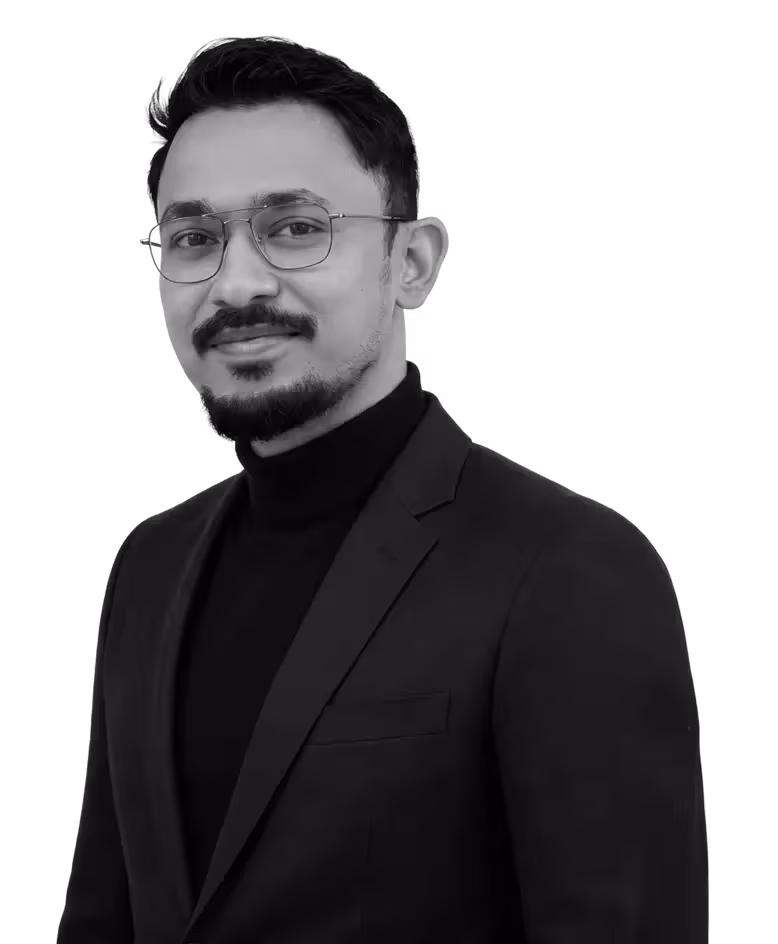 Imran Khan, founder of Usarion